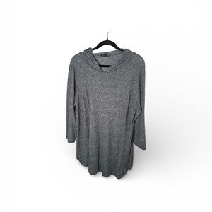 Cameo Appearance Gray Half Sleeve Hooded Top Plus Size 2X